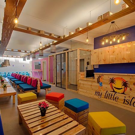 My Little Island Hostel كولمبو المظهر الخارجي الصورة